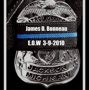 Meet your Posher, Carrie n bob